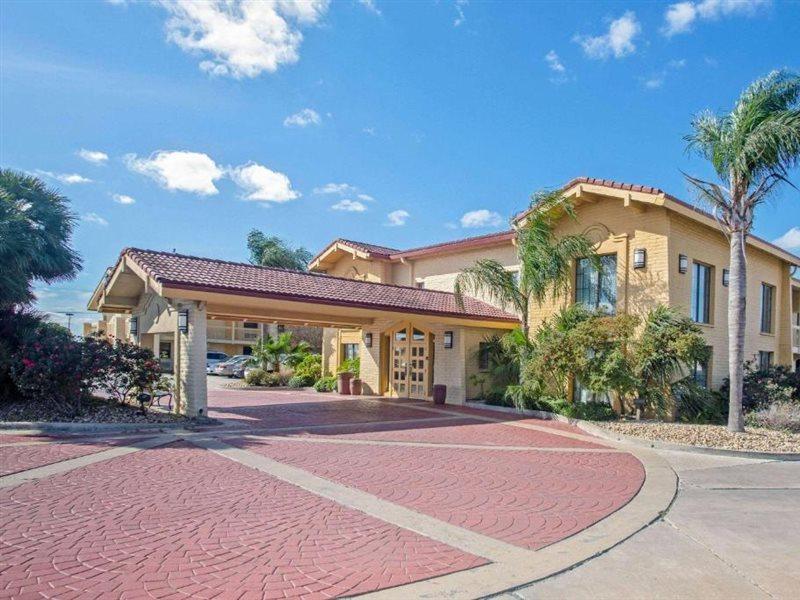La Quinta Inn By Wyndham ויקטוריה מראה חיצוני תמונה