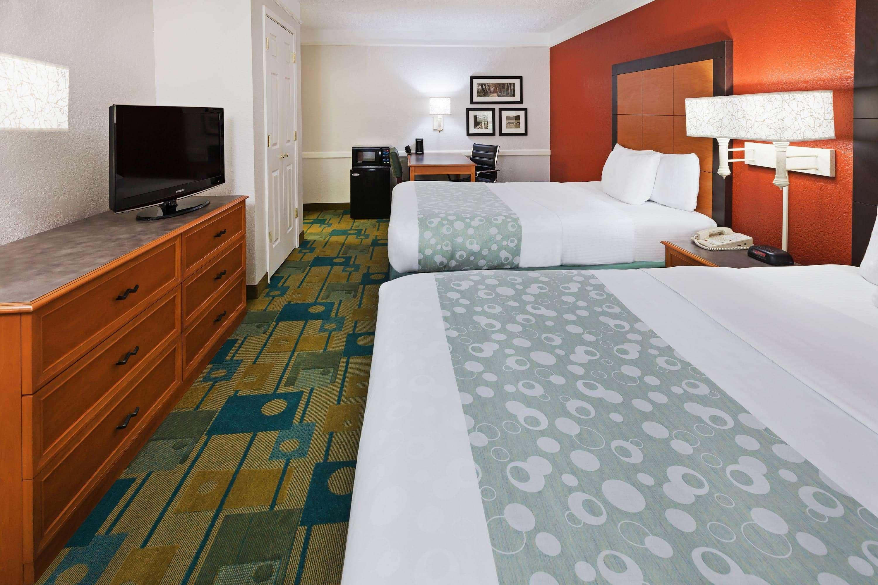 La Quinta Inn By Wyndham ויקטוריה מראה חיצוני תמונה