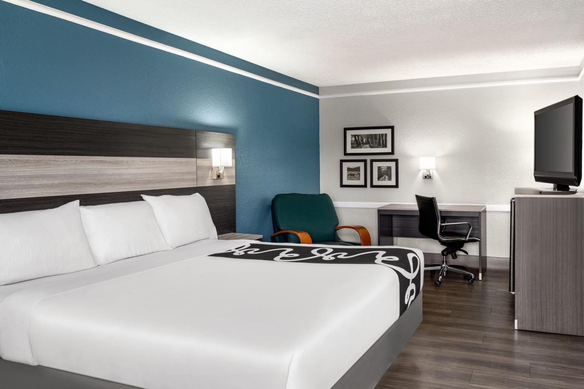 La Quinta Inn By Wyndham ויקטוריה מראה חיצוני תמונה