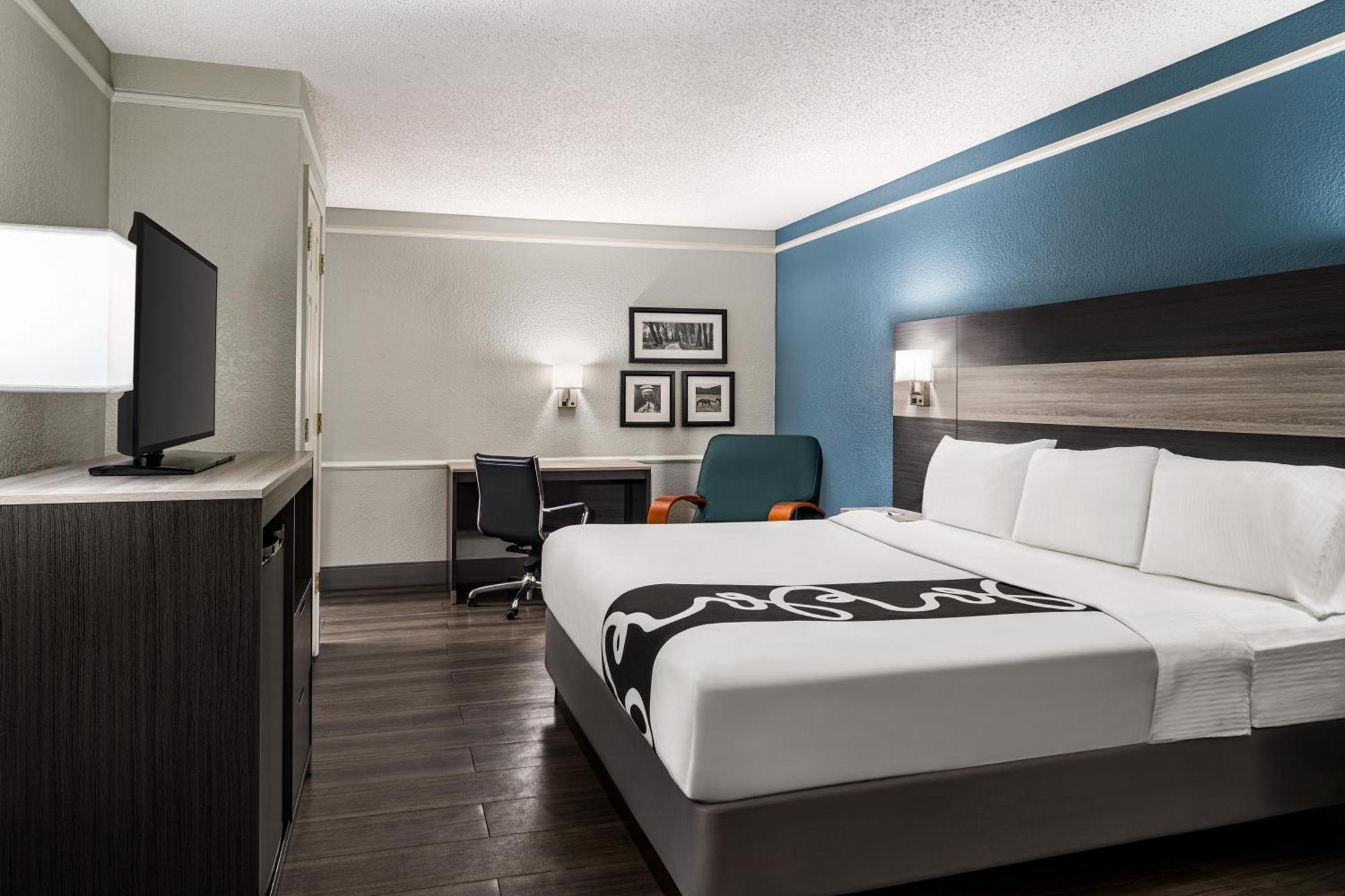 La Quinta Inn By Wyndham ויקטוריה מראה חיצוני תמונה
