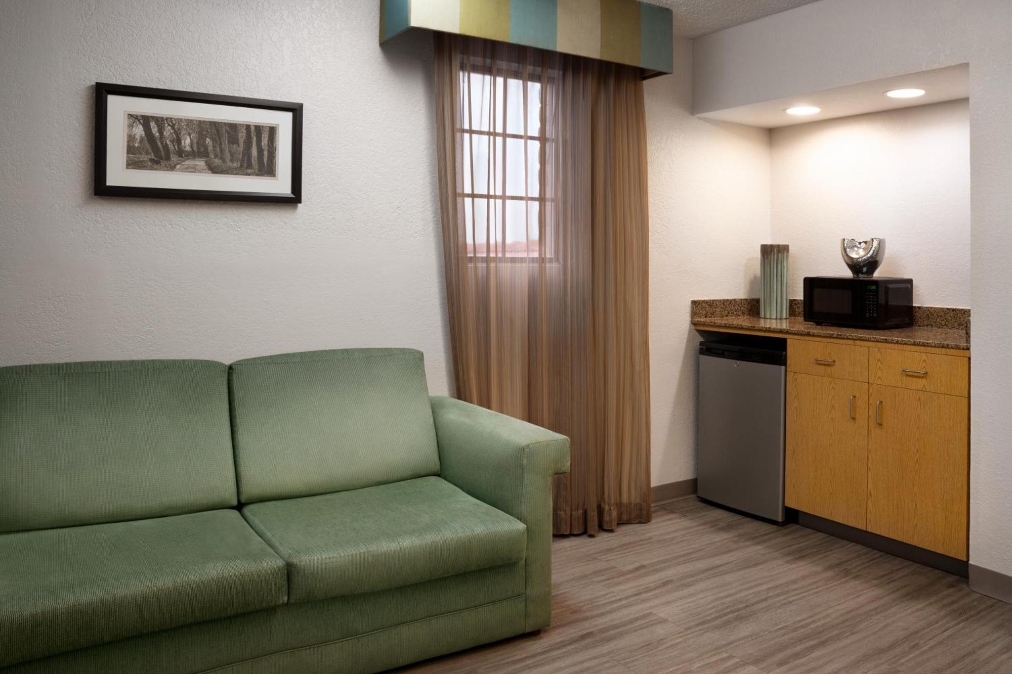 La Quinta Inn By Wyndham ויקטוריה מראה חיצוני תמונה