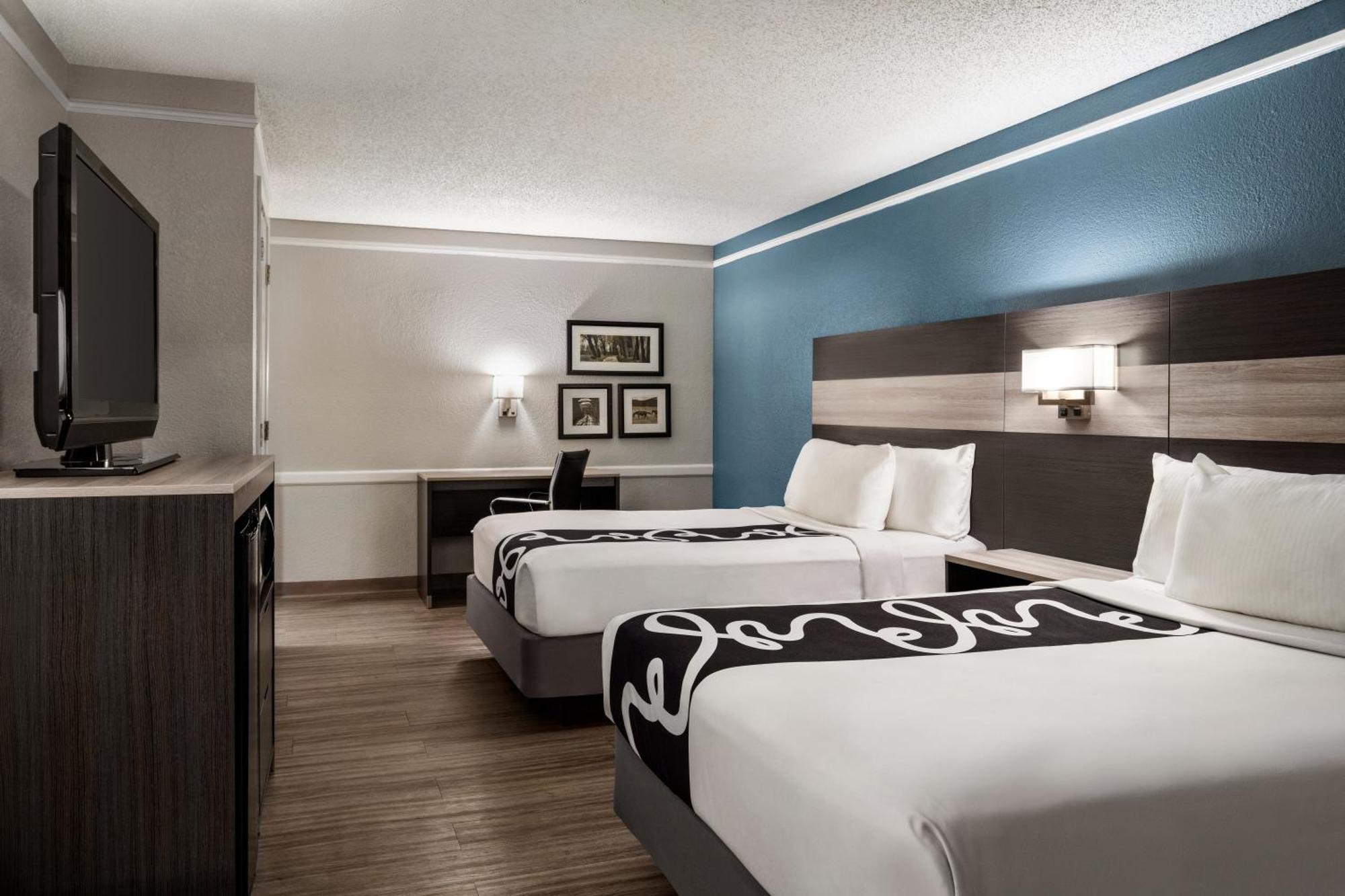 La Quinta Inn By Wyndham ויקטוריה מראה חיצוני תמונה